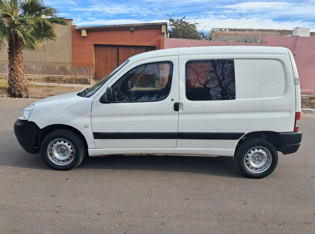 Citroen Berlingo Usada Financiado en Mendoza, deRuedas