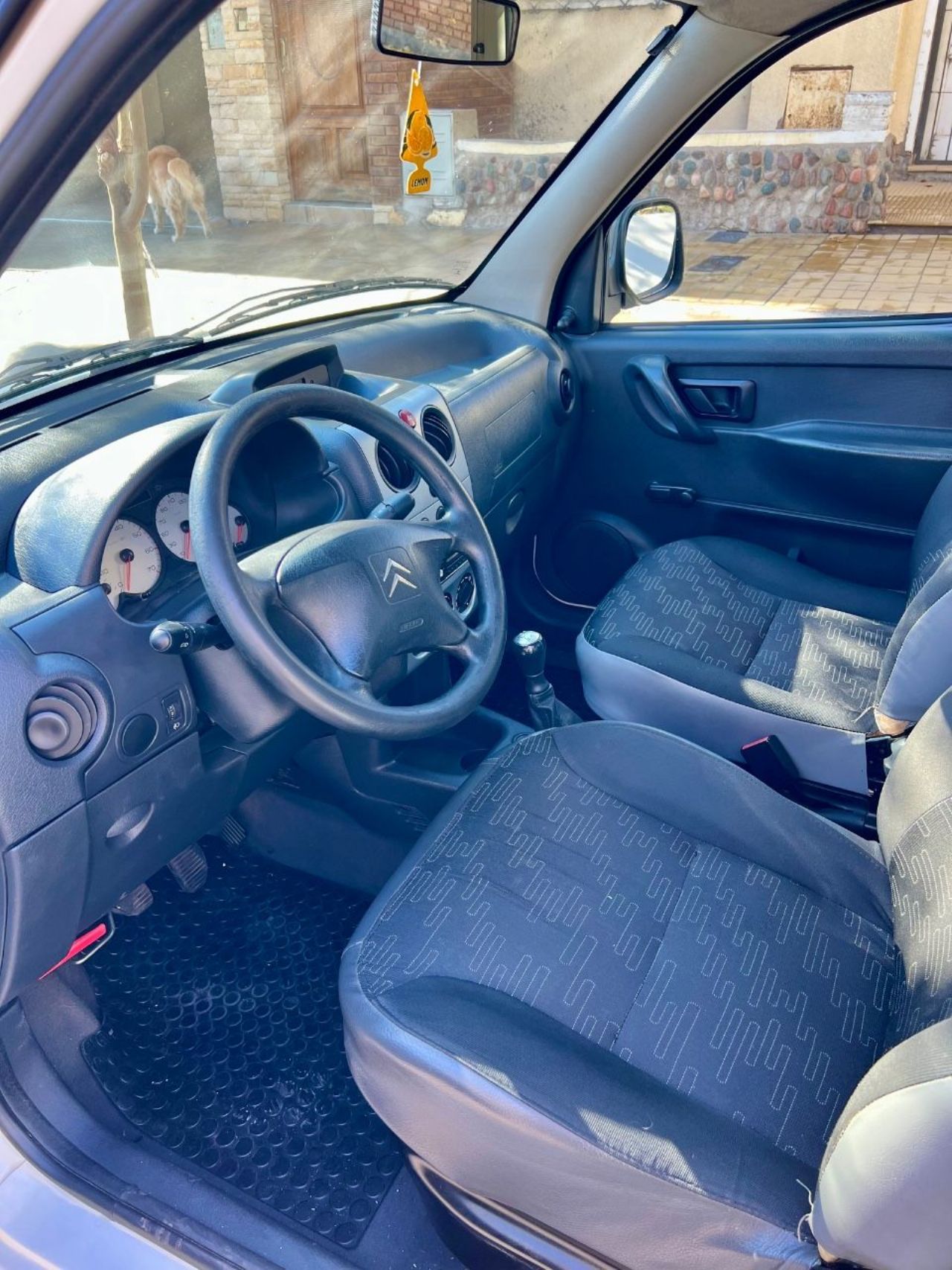 Citroen Berlingo Usada en Mendoza, deRuedas