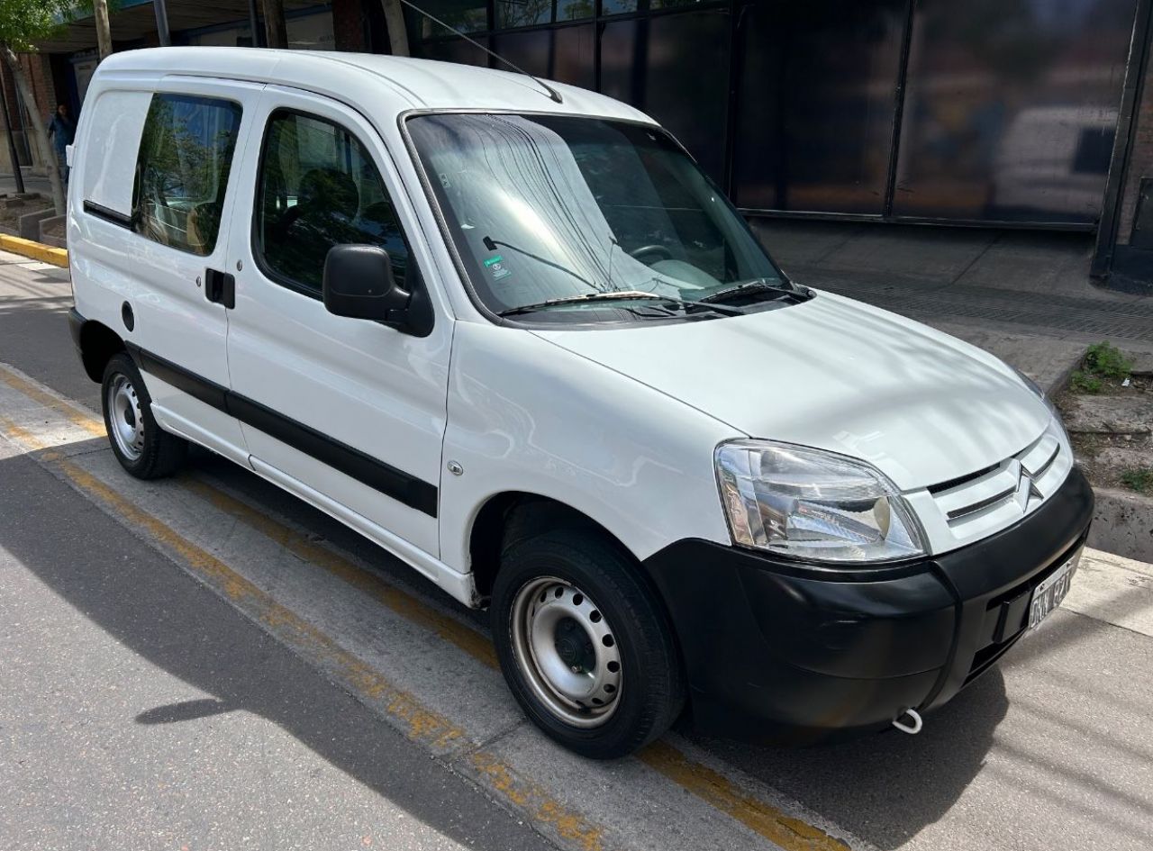 Citroen Berlingo Usada en Mendoza, deRuedas