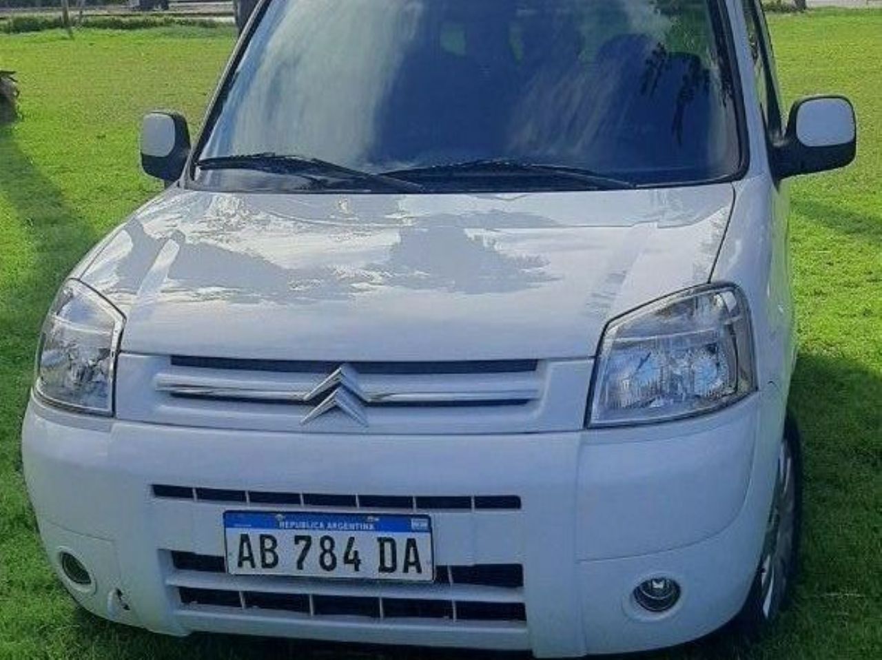 Citroen Berlingo Usada en Mendoza, deRuedas