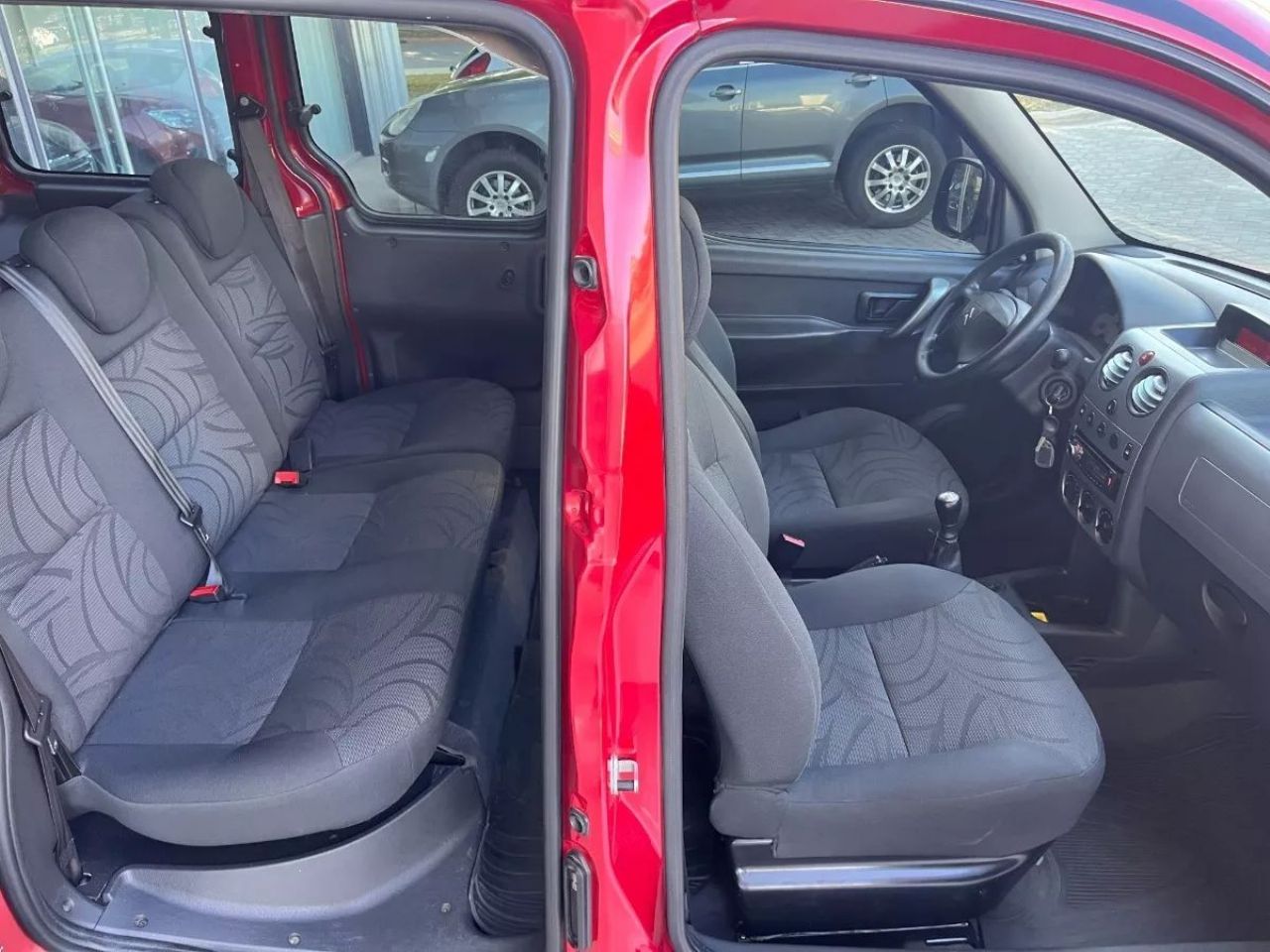 Citroen Berlingo Usada en Córdoba, deRuedas