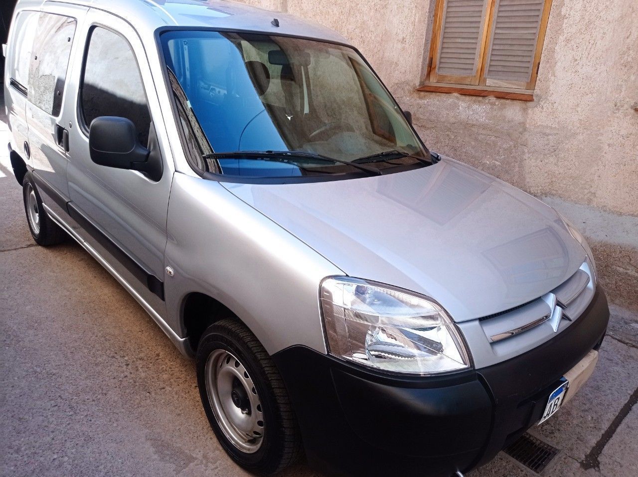 Citroen Berlingo Usada en Mendoza, deRuedas