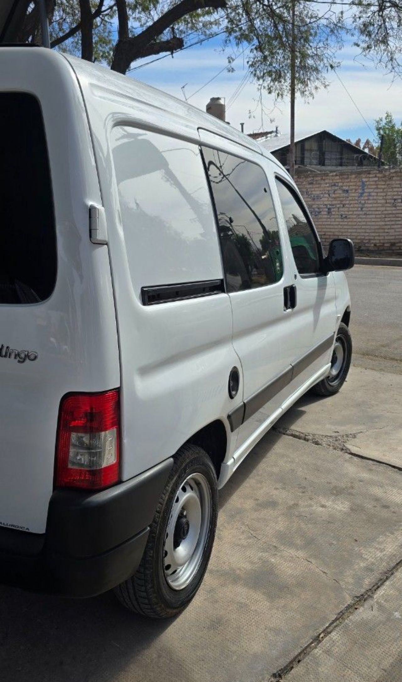 Citroen Berlingo Usada en Mendoza, deRuedas