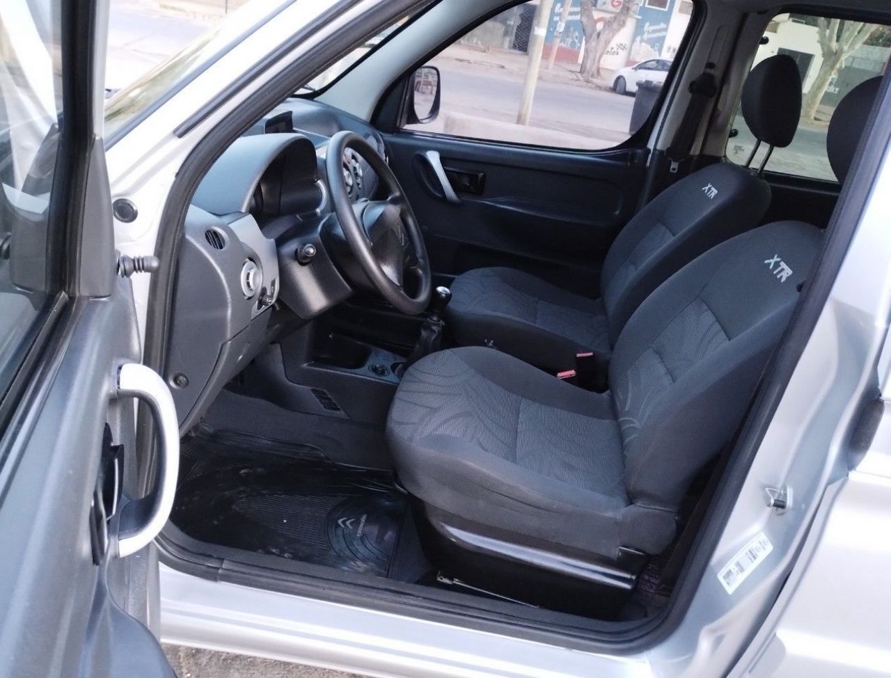 Citroen Berlingo Usada en San Juan, deRuedas