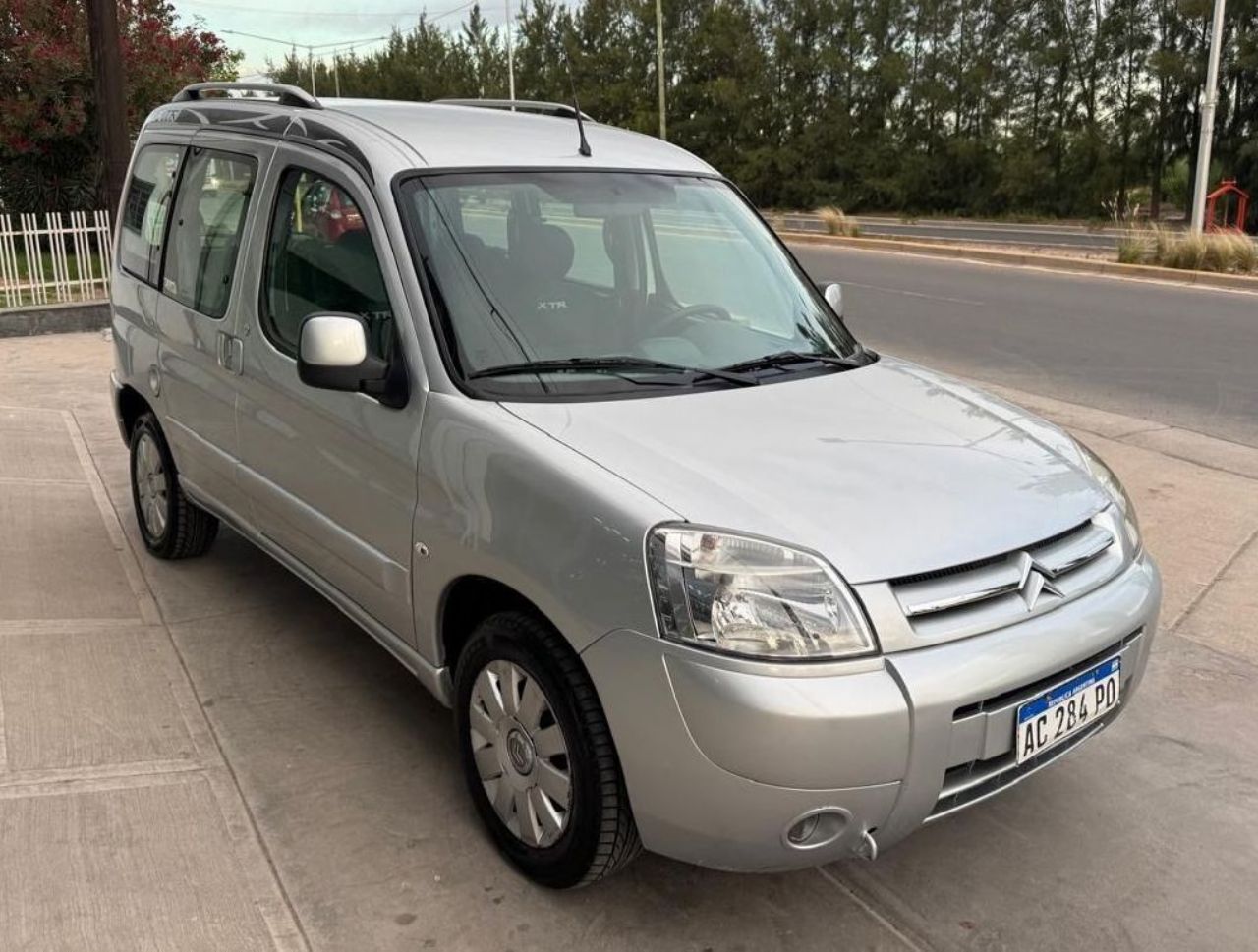 Citroen Berlingo Usada en Mendoza, deRuedas