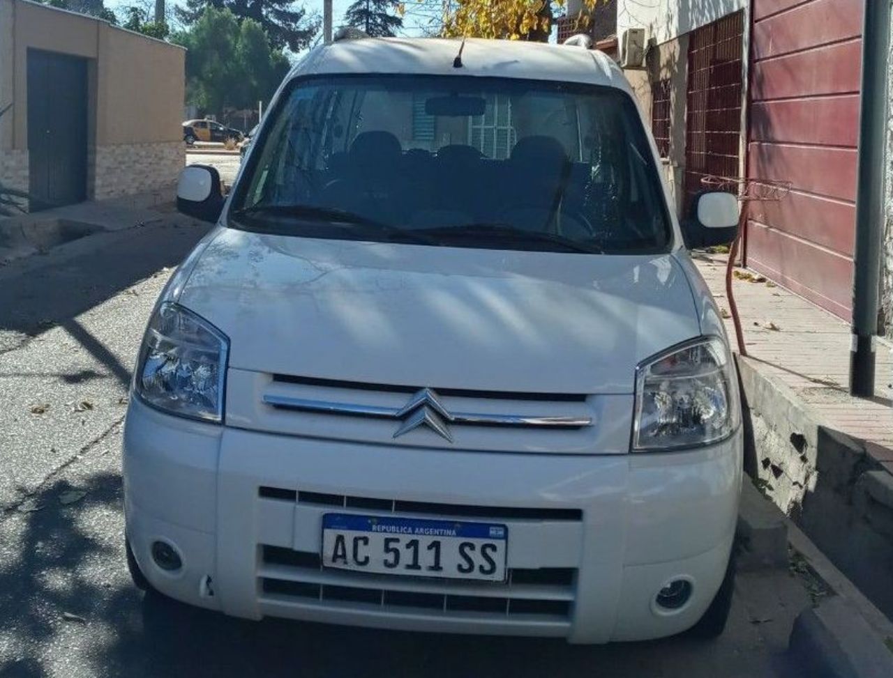 Citroen Berlingo Usada en Mendoza, deRuedas