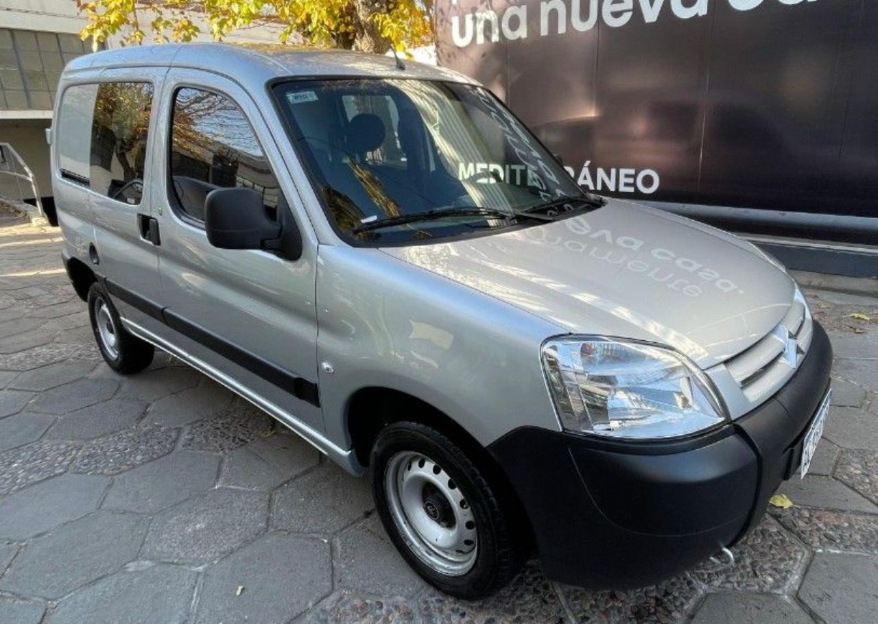 Citroen Berlingo Usada en Mendoza, deRuedas
