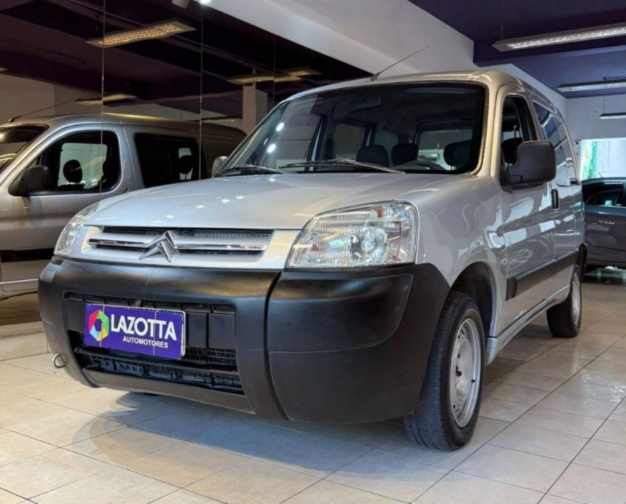 Citroen Berlingo Usada Financiado en Córdoba, deRuedas