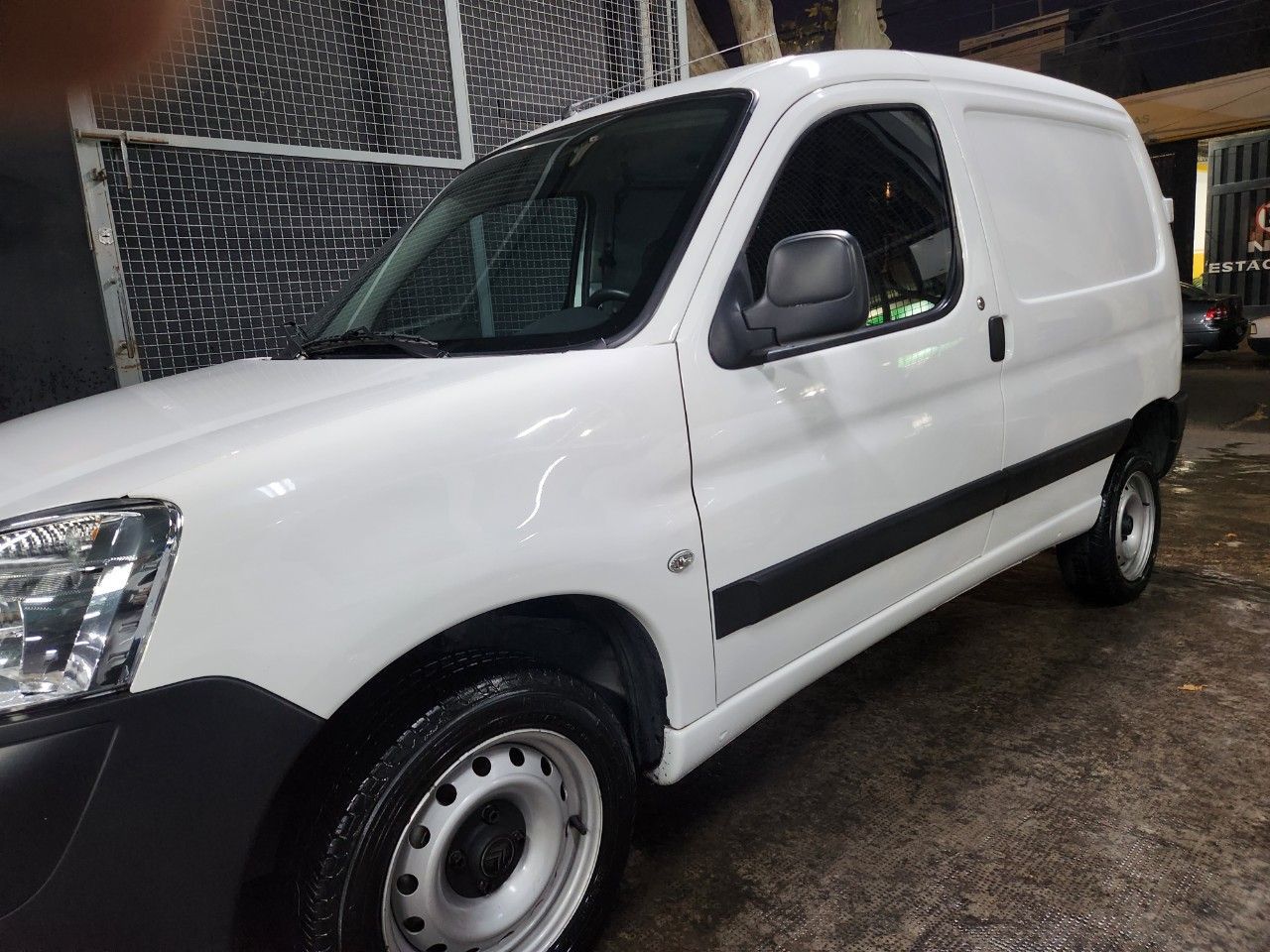 Citroen Berlingo Usada en San Juan, deRuedas