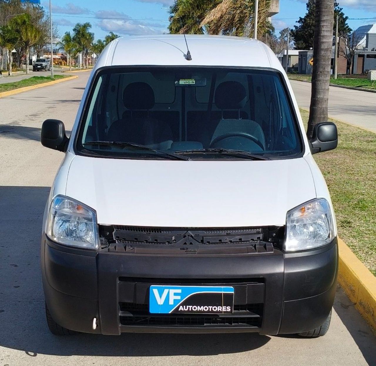 Citroen Berlingo Usada en Córdoba, deRuedas