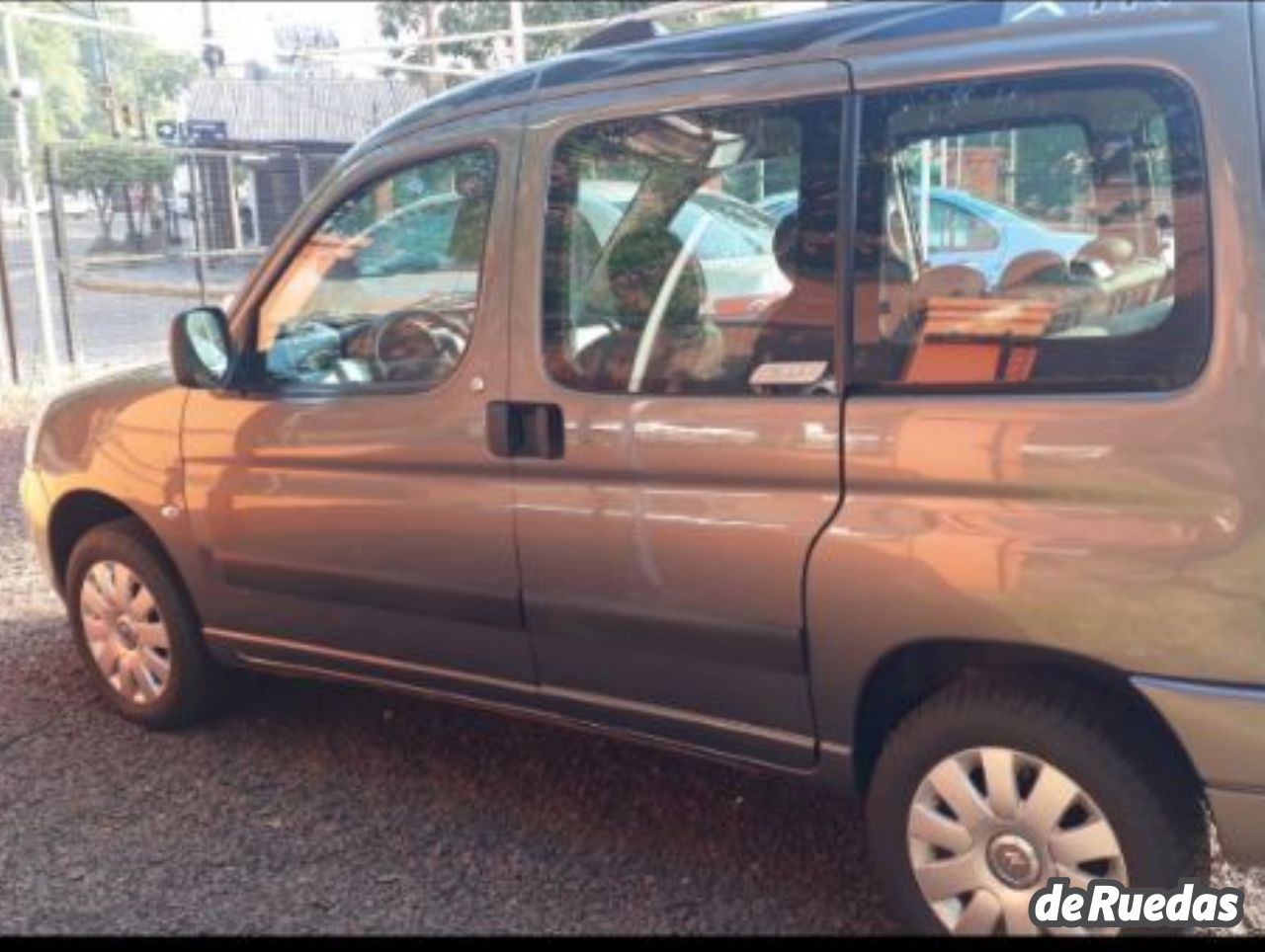 Citroen Berlingo Usada en Corrientes, deRuedas