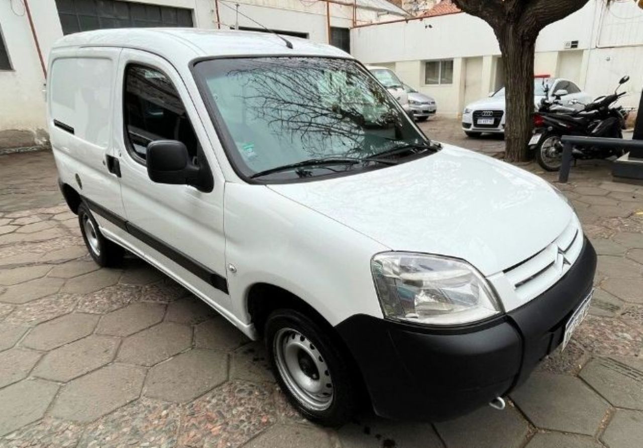 Citroen Berlingo Usada en Mendoza, deRuedas
