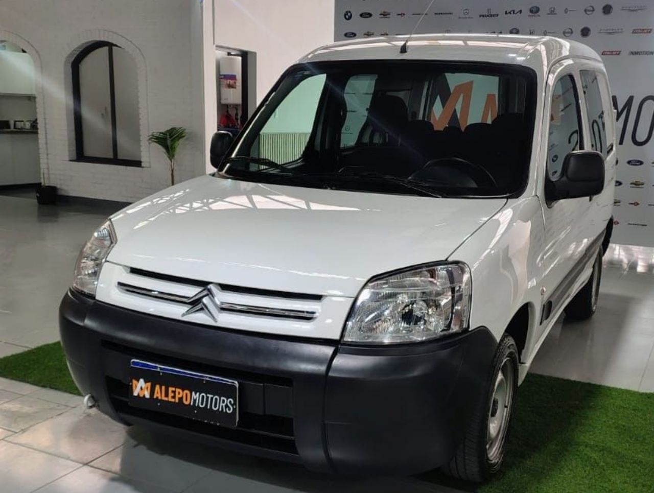 Citroen Berlingo Usada Financiado en Mendoza, deRuedas