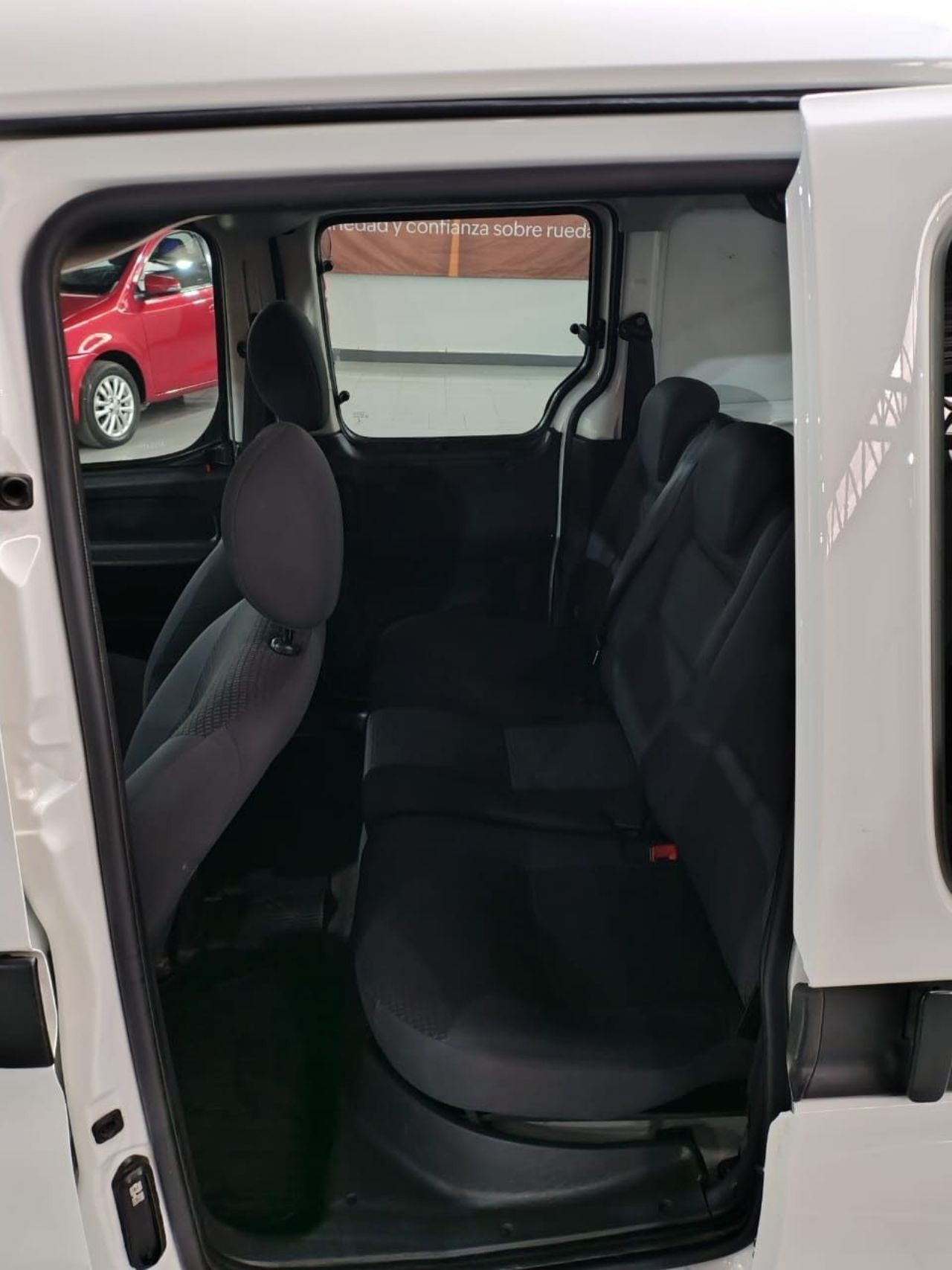 Citroen Berlingo Usada Financiado en Mendoza, deRuedas