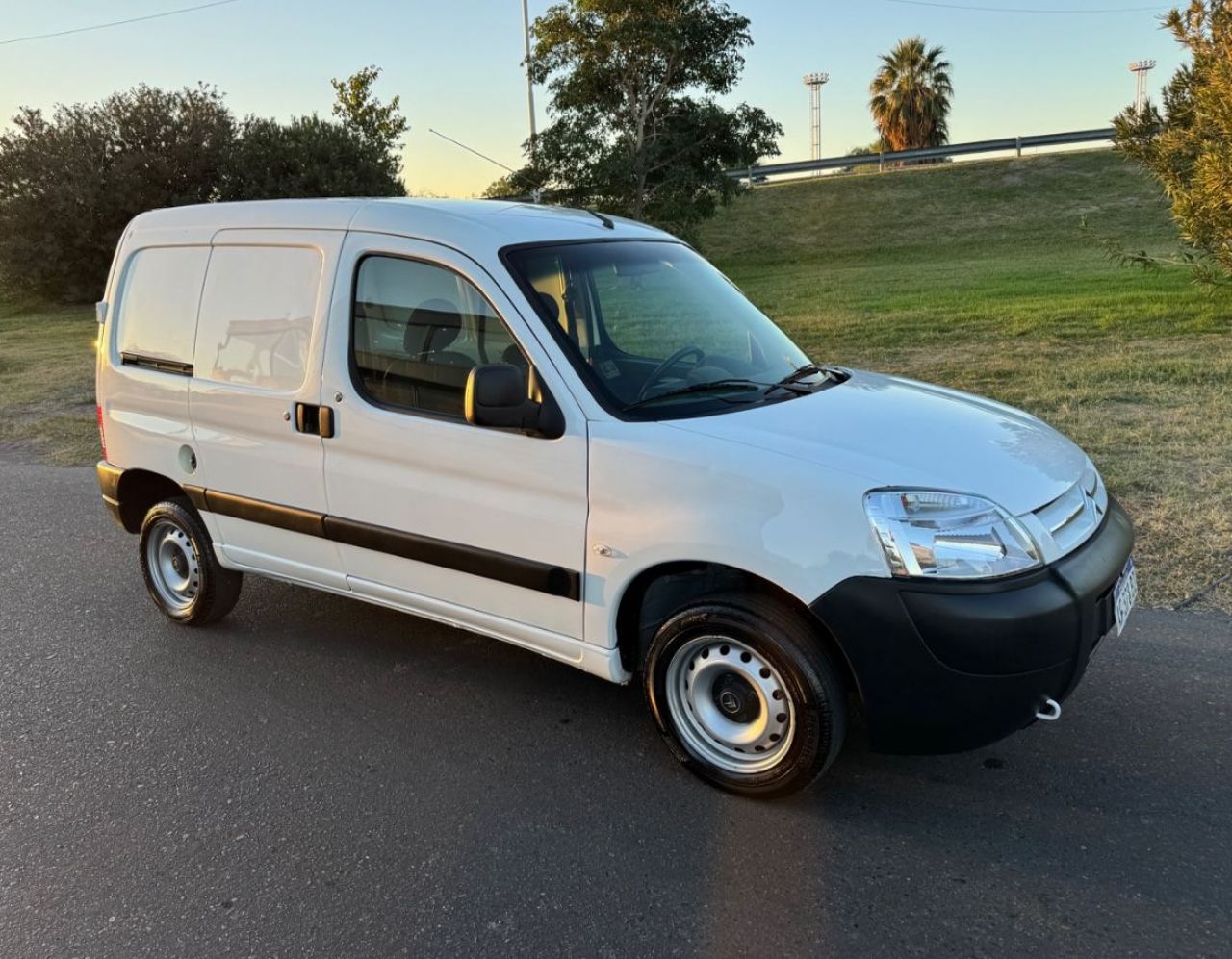 Citroen Berlingo Usada Financiado en San Juan, deRuedas