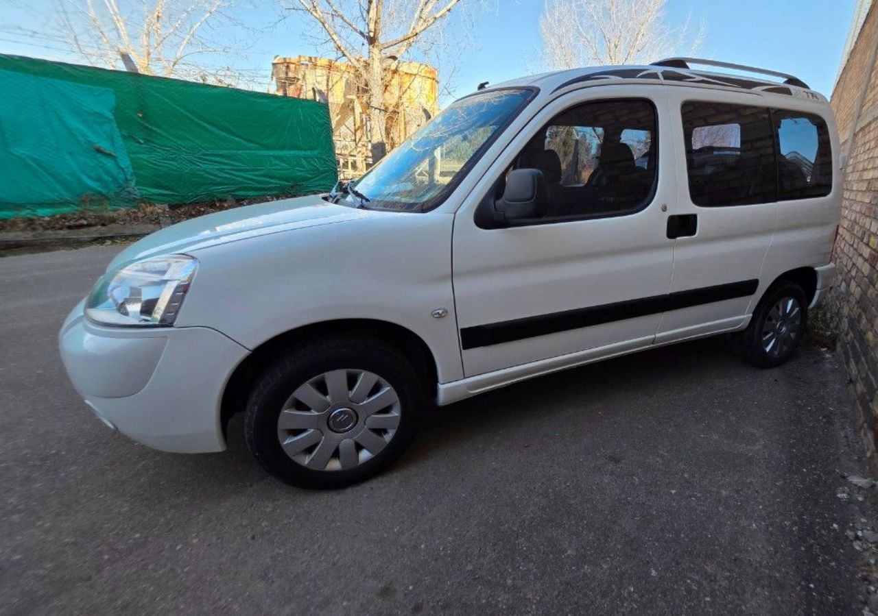 Citroen Berlingo Usada en Mendoza, deRuedas