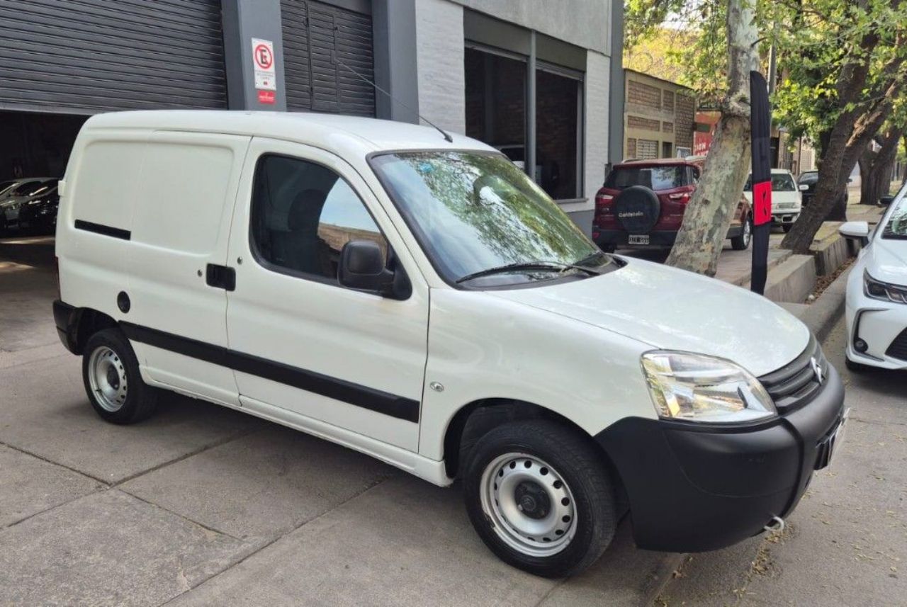 Citroen Berlingo Usada Financiado en Mendoza, deRuedas