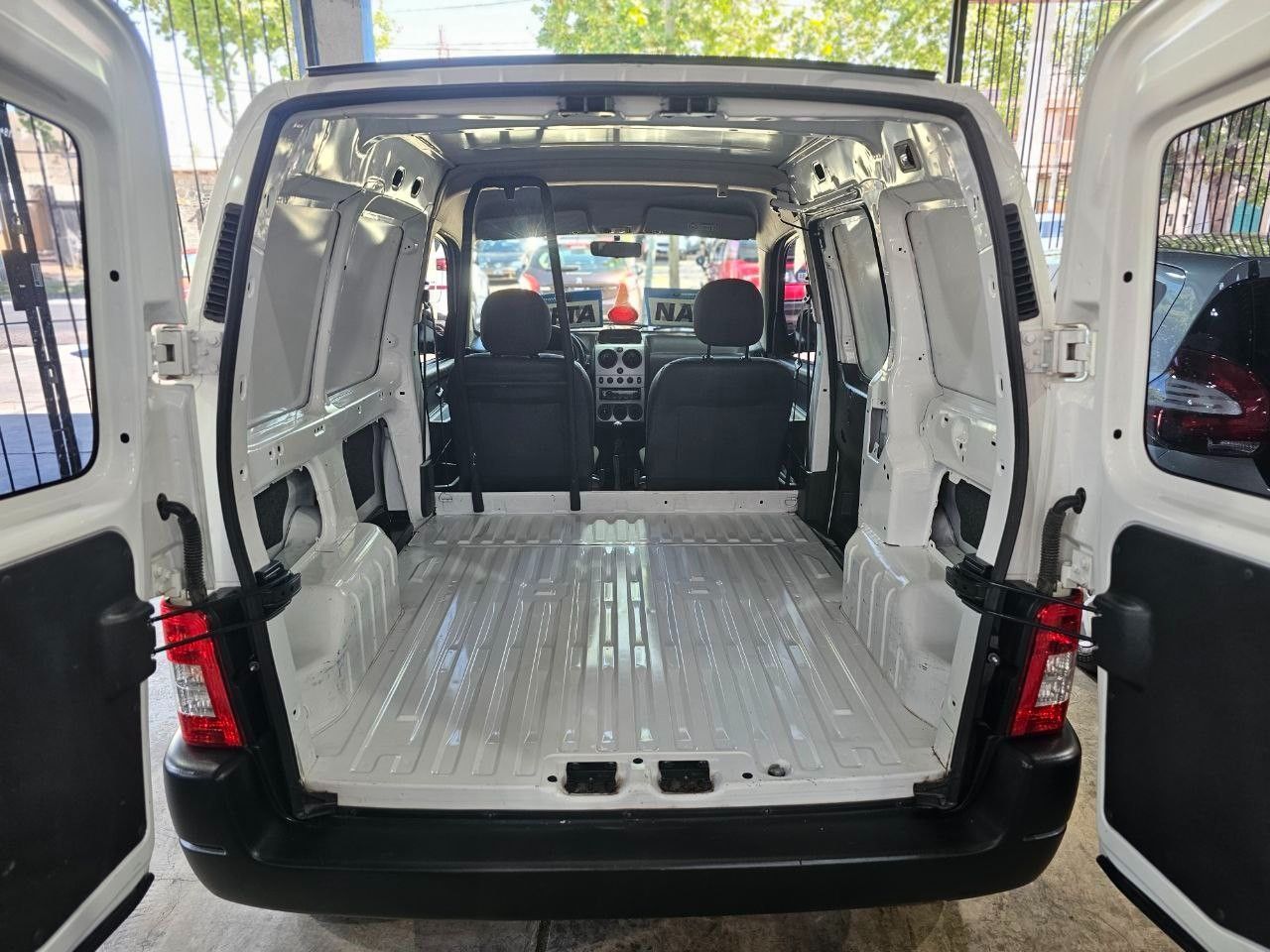 Citroen Berlingo Usada en Mendoza, deRuedas