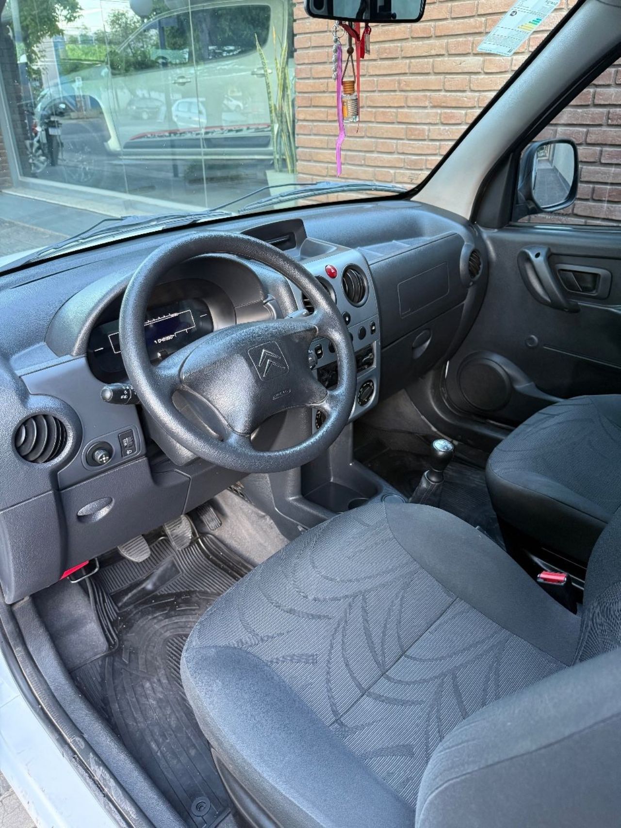 Citroen Berlingo Usada Financiado en Mendoza, deRuedas