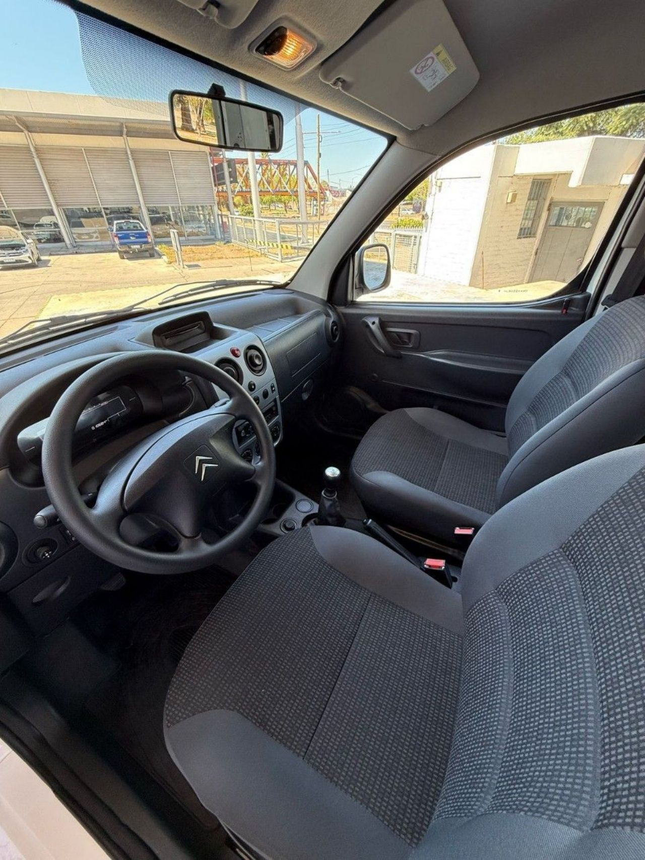 Citroen Berlingo Usada en Mendoza, deRuedas