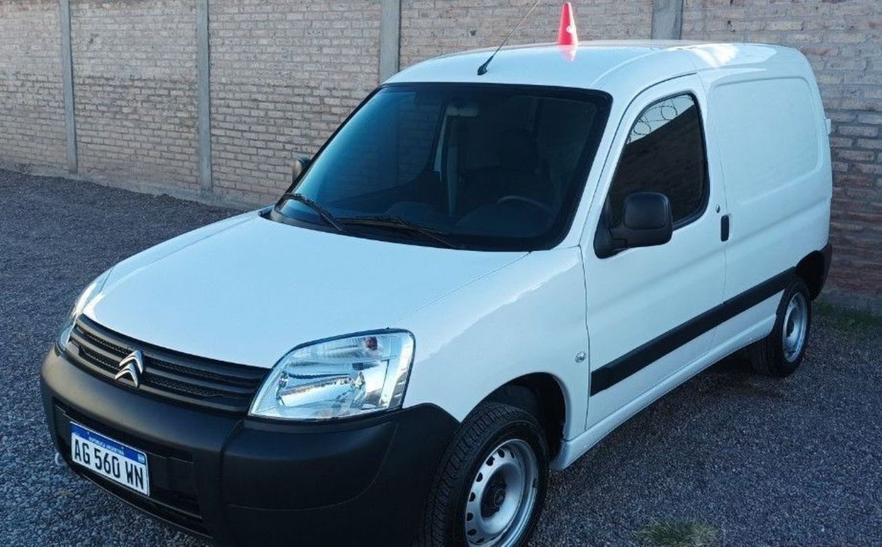 Citroen Berlingo Usada en San Juan, deRuedas