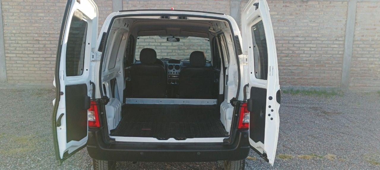 Citroen Berlingo Usada en San Juan, deRuedas