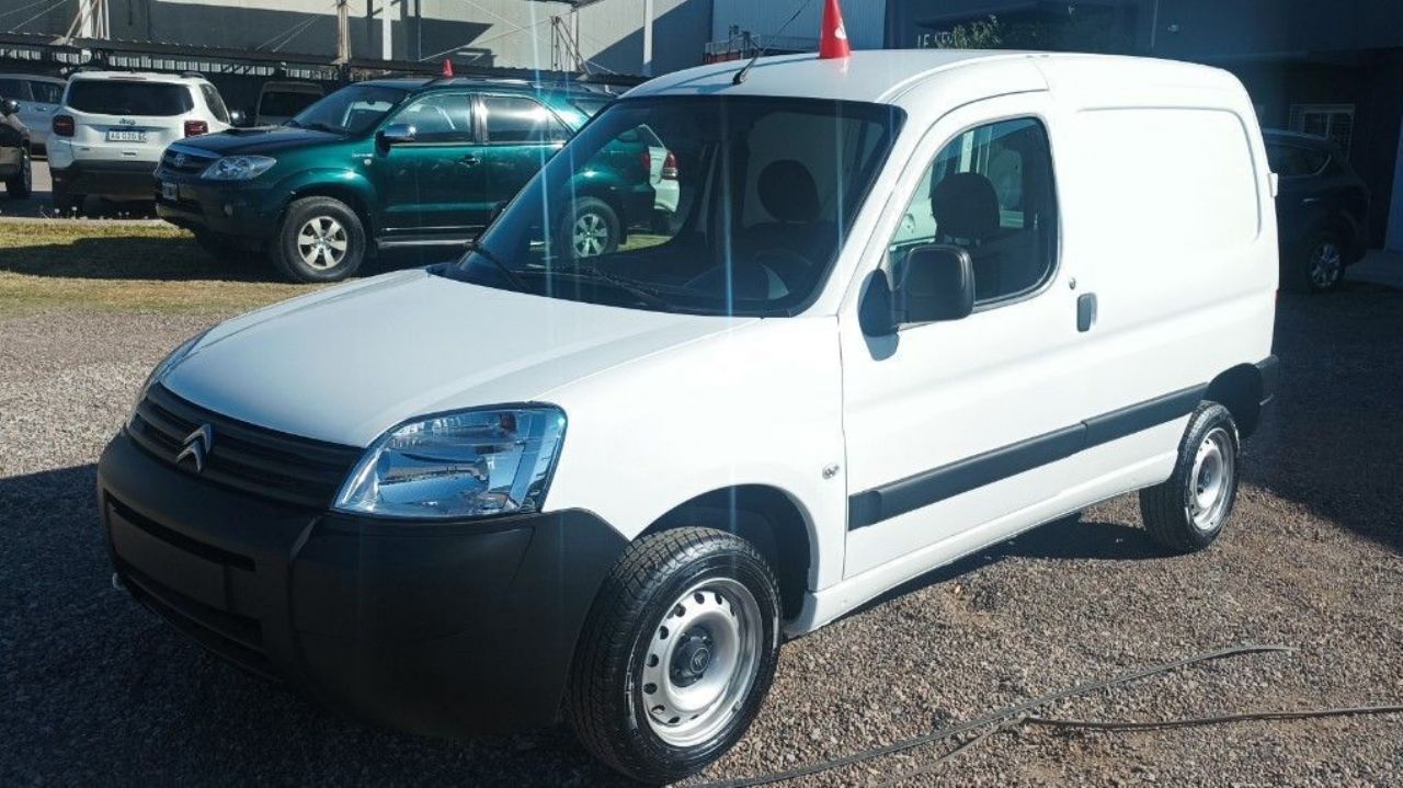 Citroen Berlingo Nueva en San Juan, deRuedas