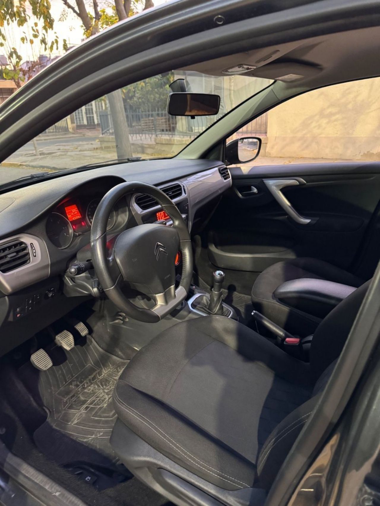 Citroen C-Elysee Usado en Mendoza, deRuedas