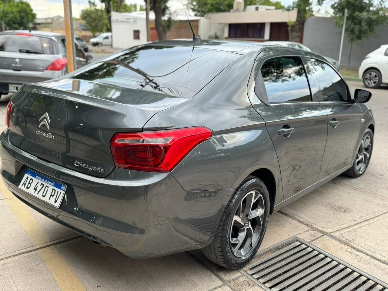 Citroen C-Elysee Usado en Mendoza, deRuedas