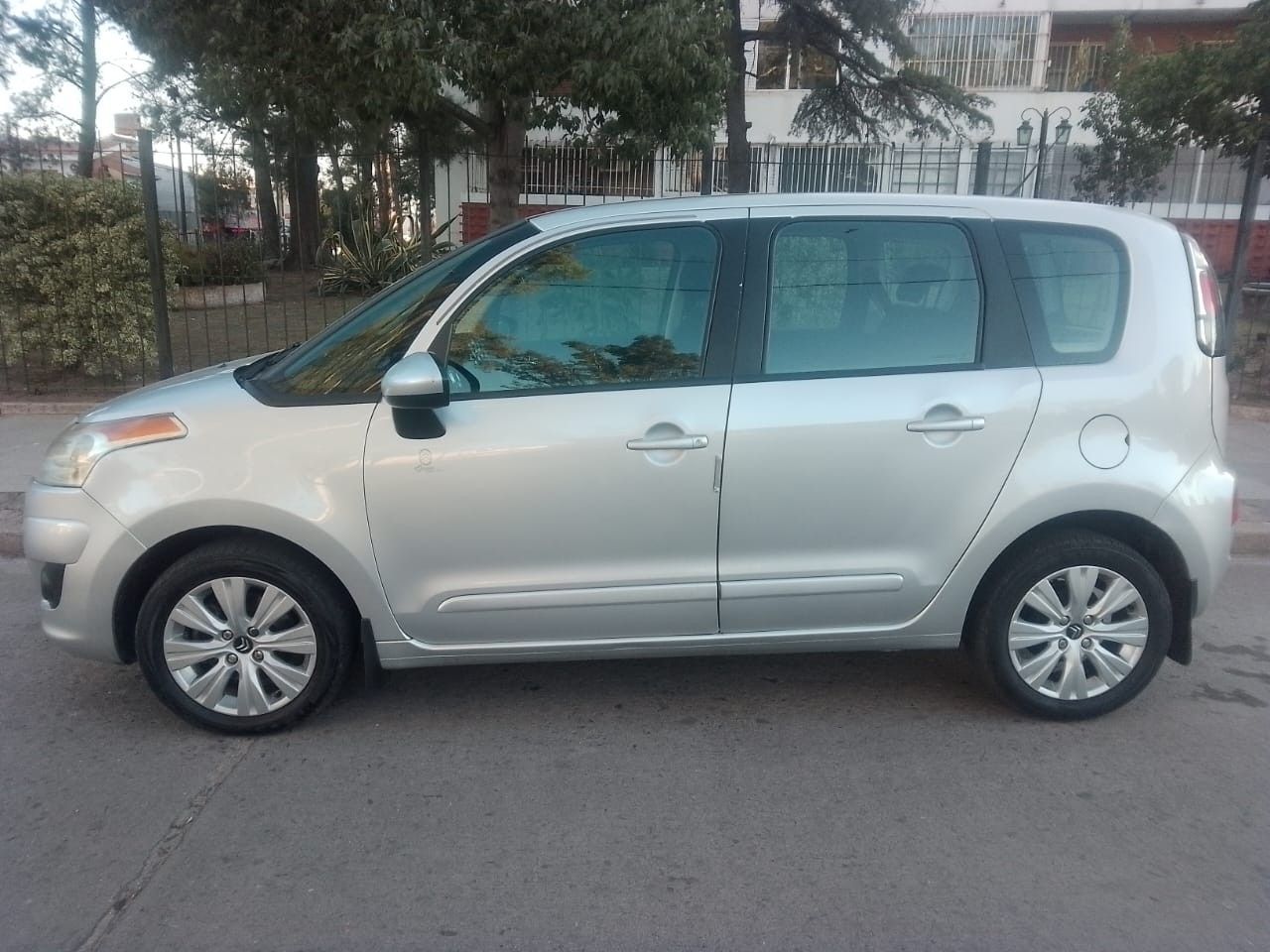Citroen C3 Picasso Usado Financiado en Córdoba, deRuedas