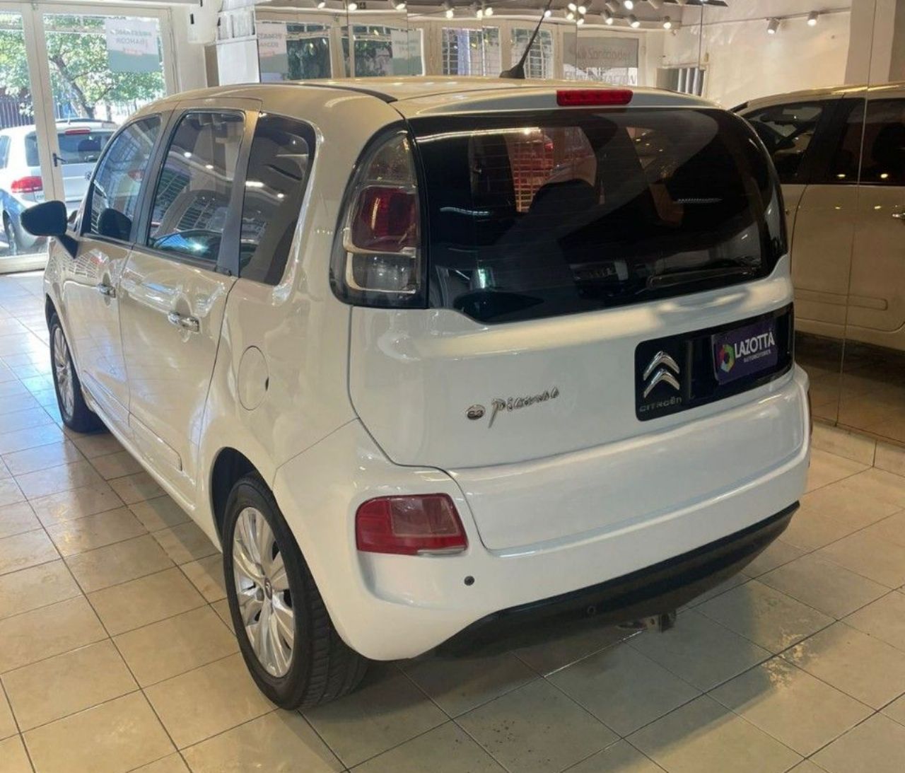 Citroen C3 Picasso Usado Financiado en Córdoba, deRuedas