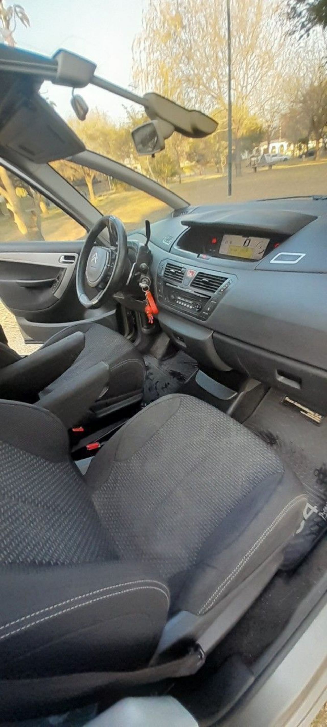 Citroen C4 Grand Picaso Usado en Buenos Aires, deRuedas