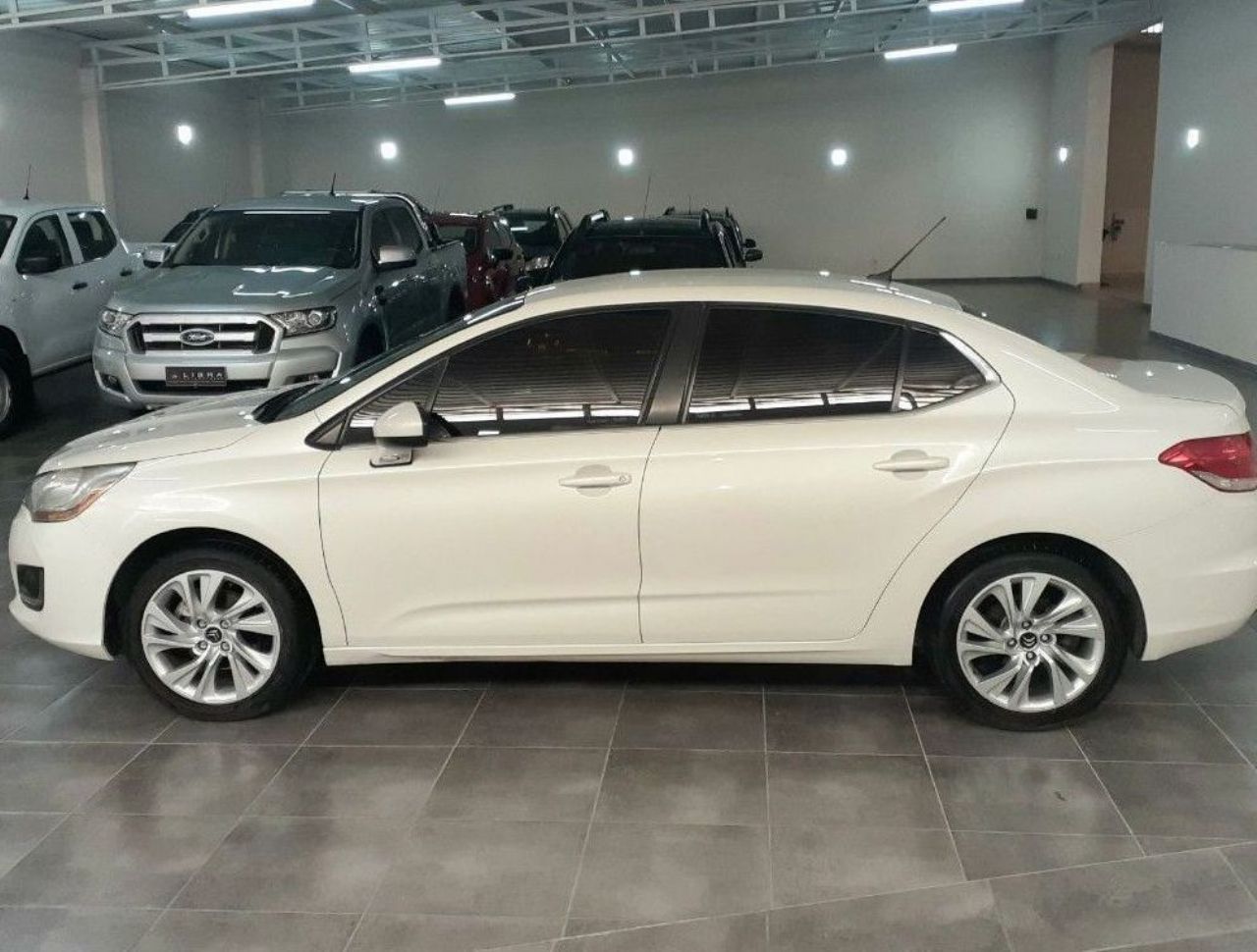 Citroen C4 Lounge Usado en Mendoza, deRuedas