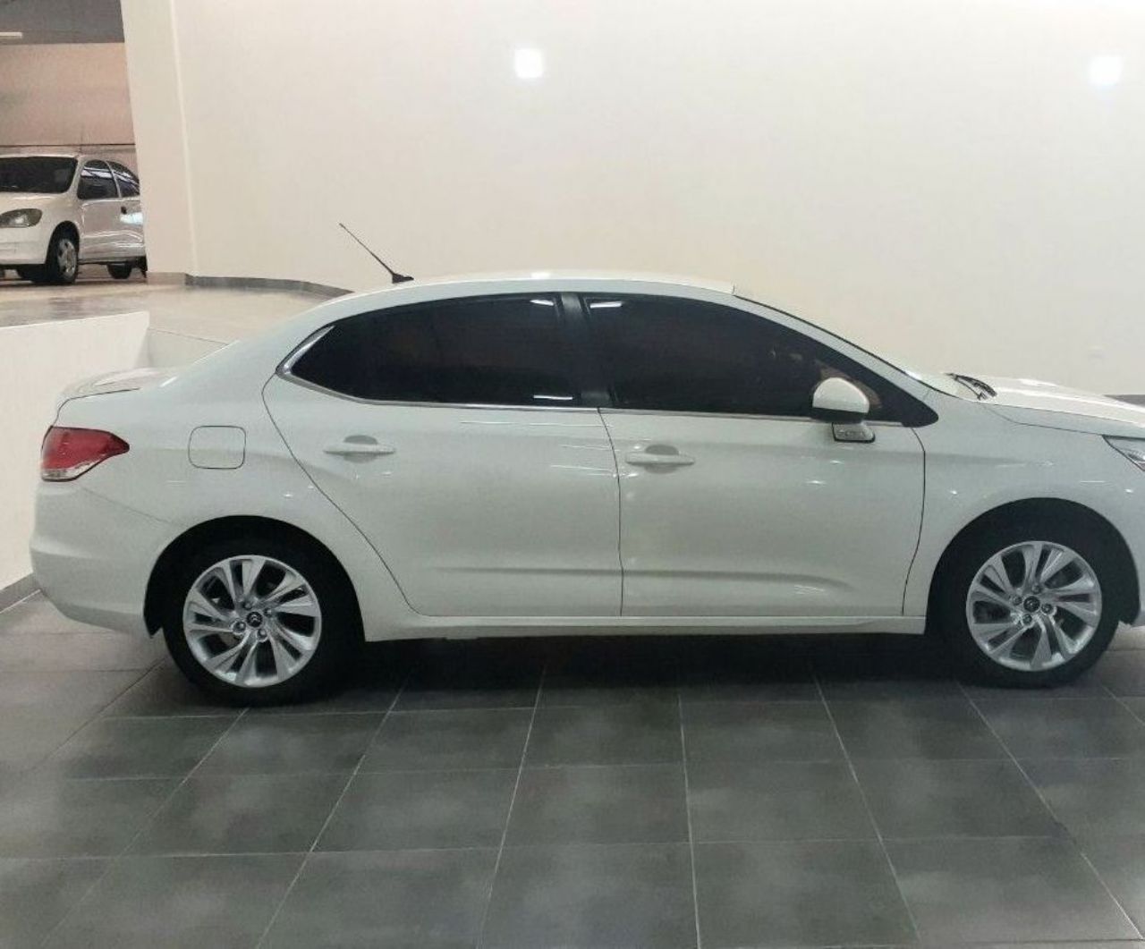 Citroen C4 Lounge Usado en Mendoza, deRuedas