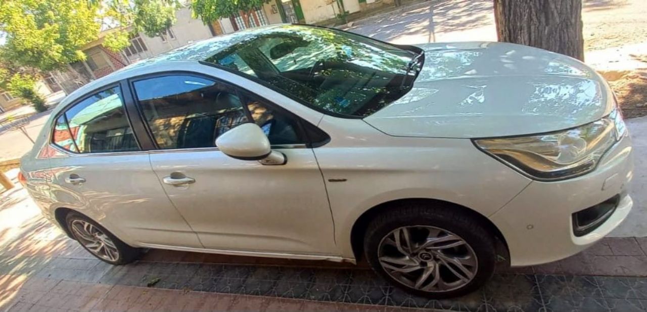 Citroen C4 Lounge Usado en Mendoza, deRuedas