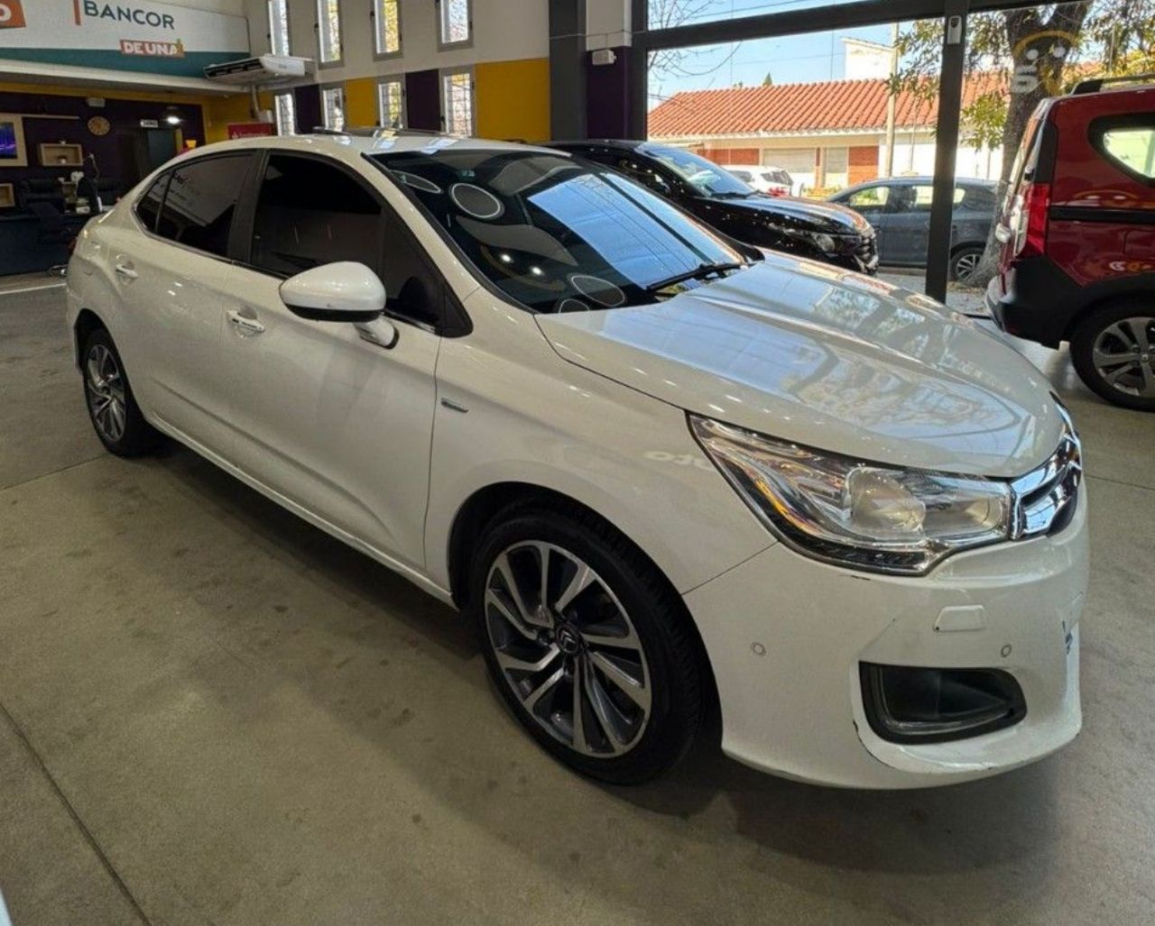 Citroen C4 Lounge Usado Financiado en Córdoba, deRuedas