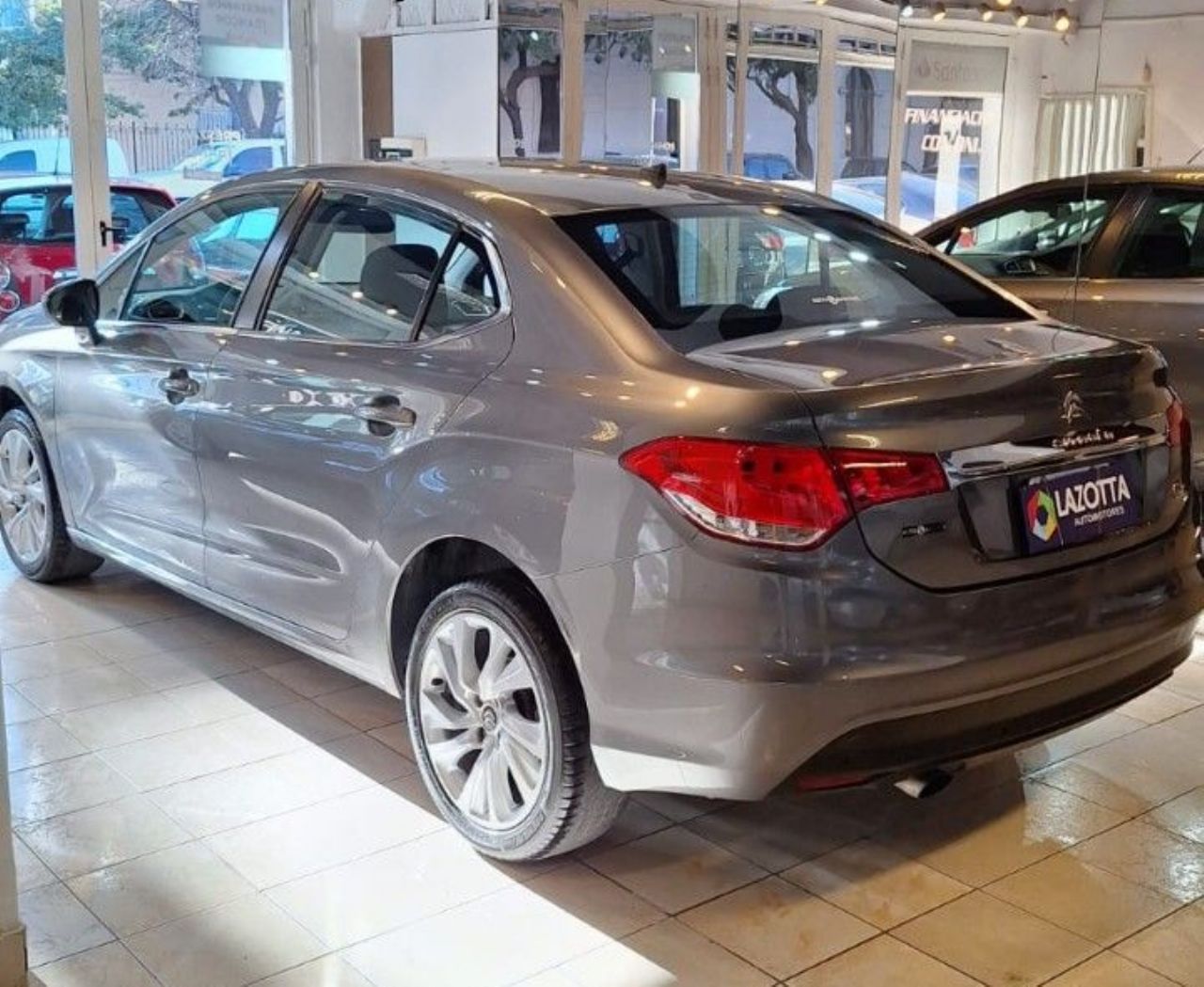 Citroen C4 Lounge Usado Financiado en Córdoba, deRuedas