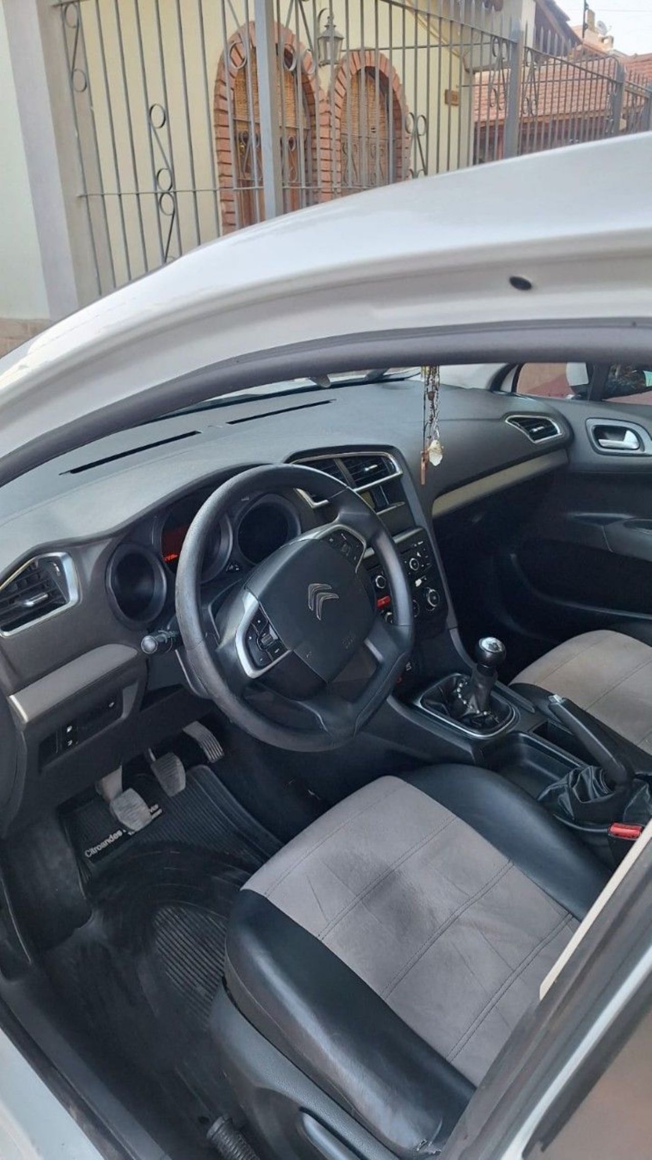Citroen C4 Lounge Usado en Mendoza, deRuedas