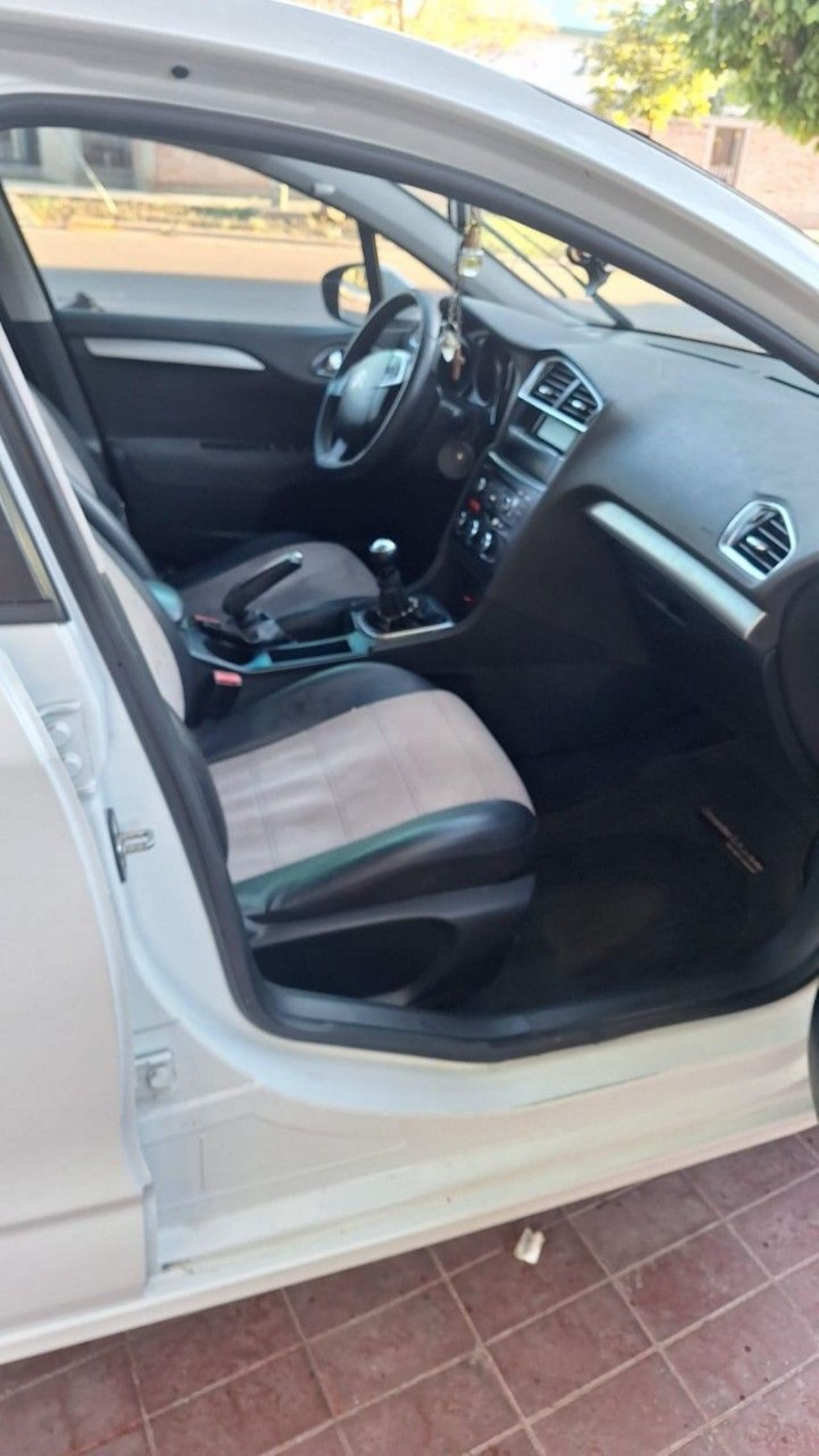 Citroen C4 Lounge Usado en Mendoza, deRuedas