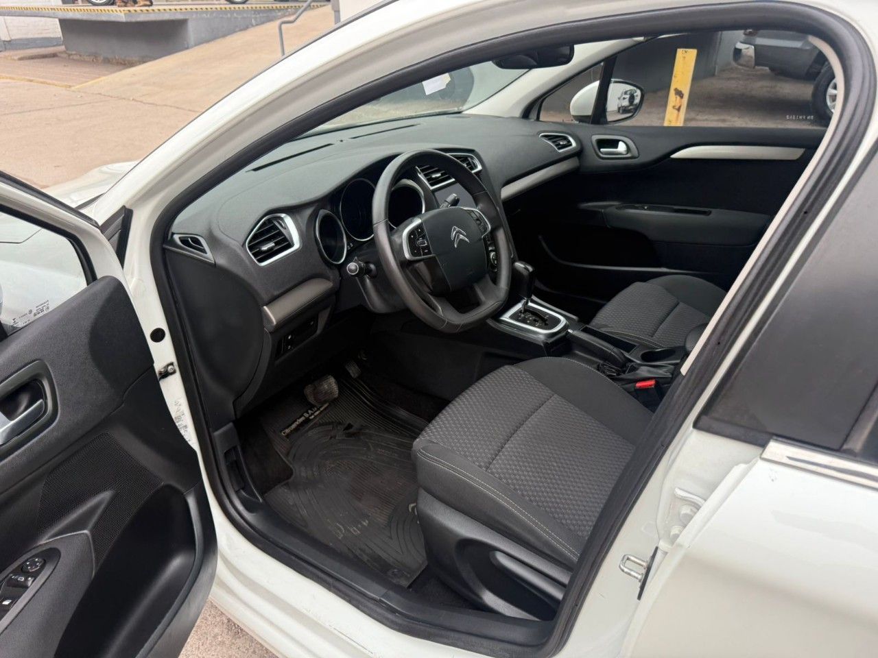 Citroen C4 Lounge Usado en Mendoza, deRuedas