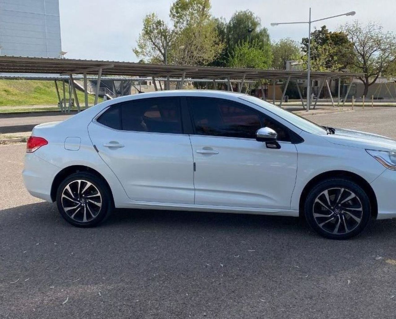 Citroen C4 Lounge Usado en Mendoza, deRuedas