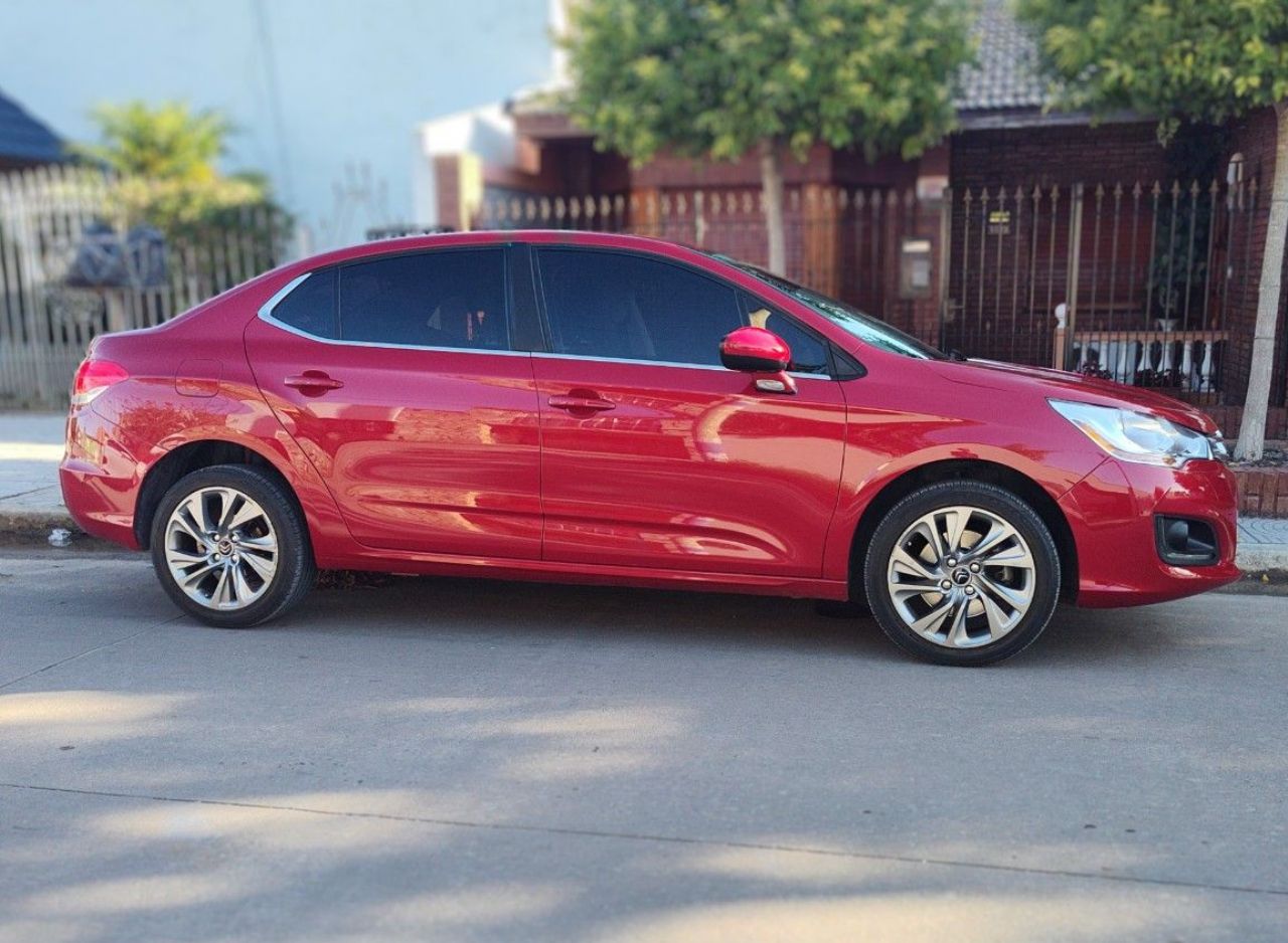 Citroen C4 Lounge Usado en Buenos Aires, deRuedas