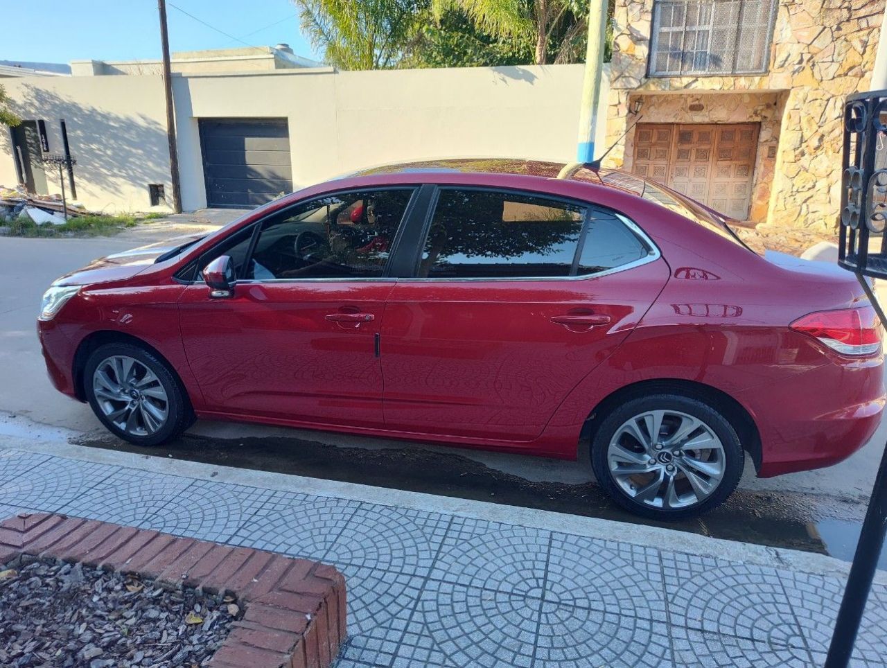 Citroen C4 Lounge Usado en Buenos Aires, deRuedas