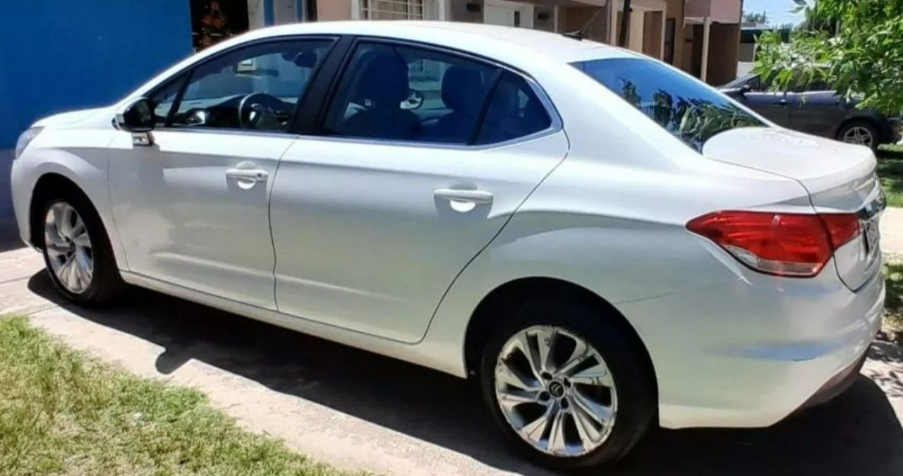 Citroen C4 Lounge Usado en Mendoza, deRuedas