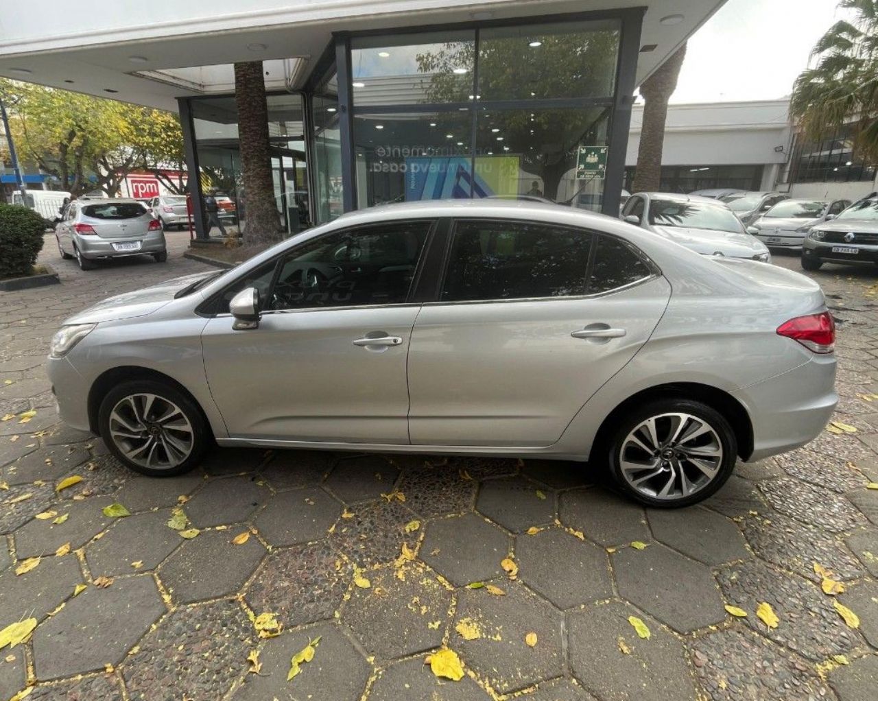 Citroen C4 Lounge Usado en Mendoza, deRuedas
