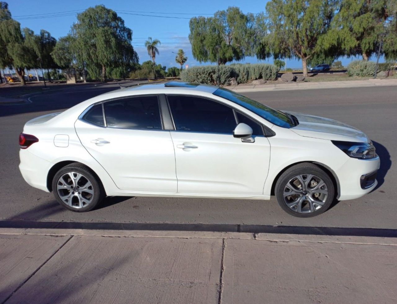 Citroen C4 Lounge Usado en Mendoza, deRuedas