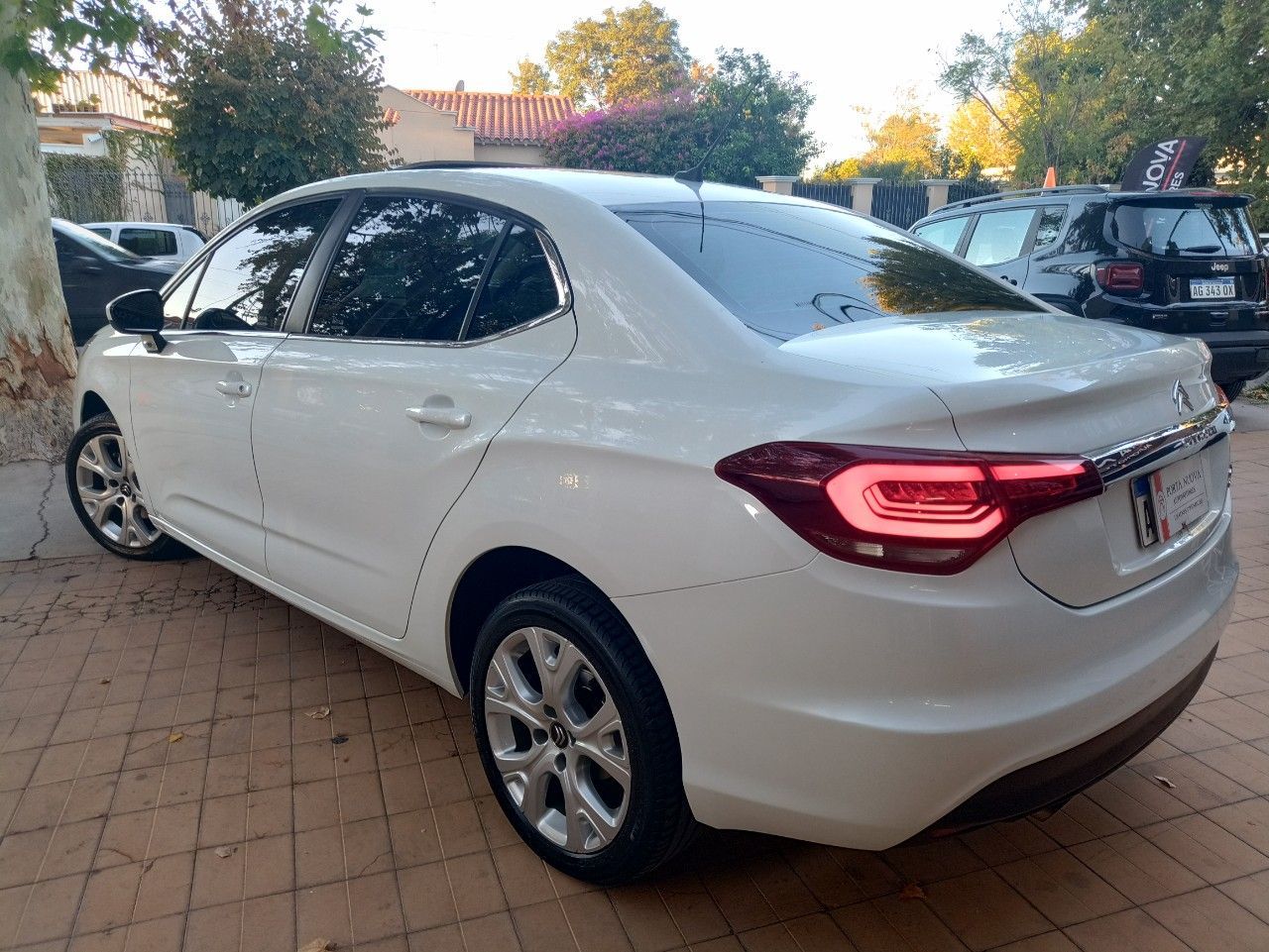 Citroen C4 Lounge Usado en Mendoza, deRuedas