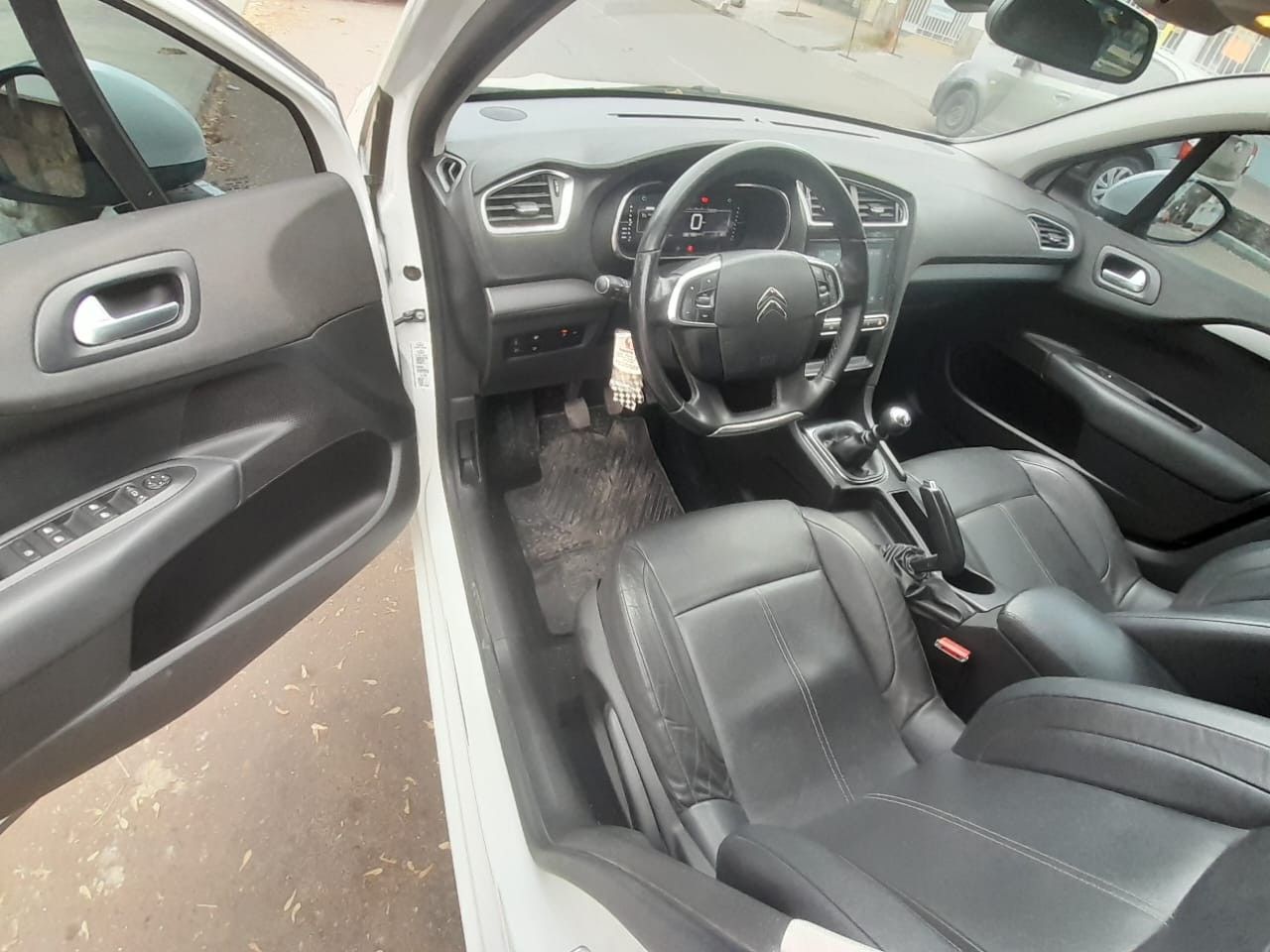 Citroen C4 Lounge Usado en Mendoza, deRuedas