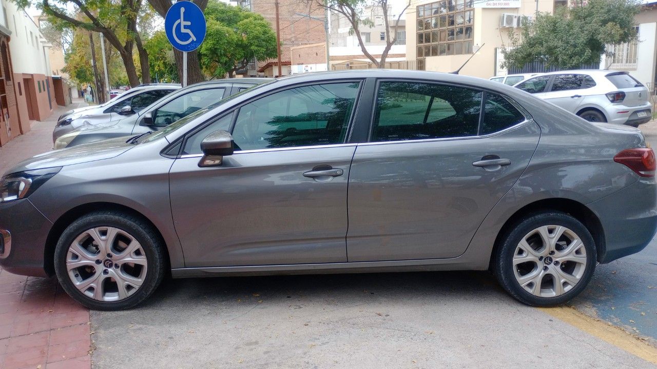 Citroen C4 Lounge Usado en Mendoza, deRuedas