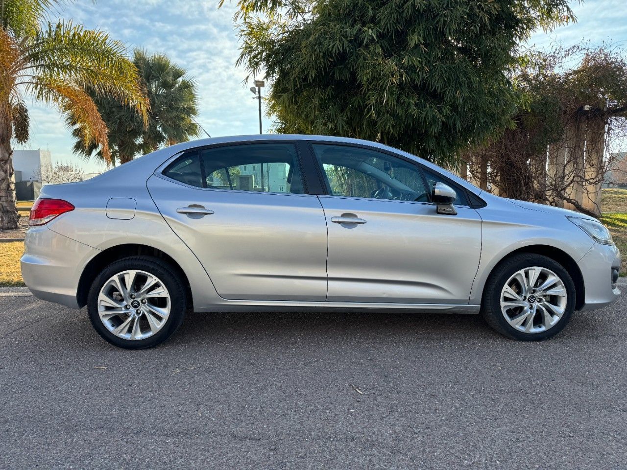 Citroen C4 Lounge Usado en Mendoza, deRuedas